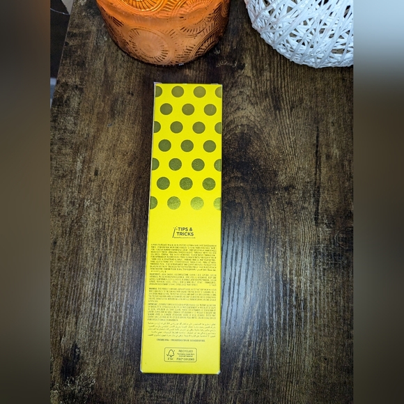 BENEFIT COSMETICS The POREfessional Tight ’n Toned Pore-Refining AHA+PHA Toner - Picture 11 of 15